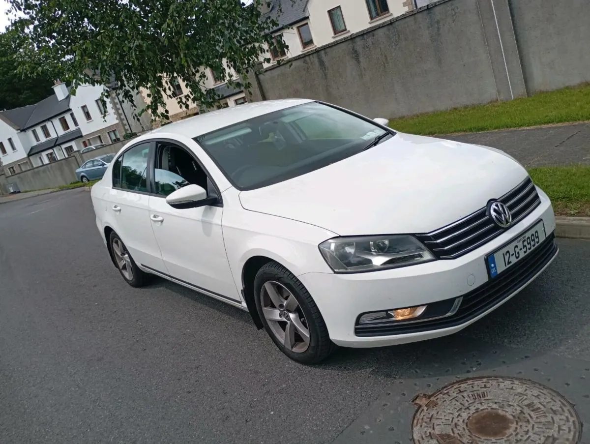 12 VW Passat 1.6 TDi NCT and tax - Image 2