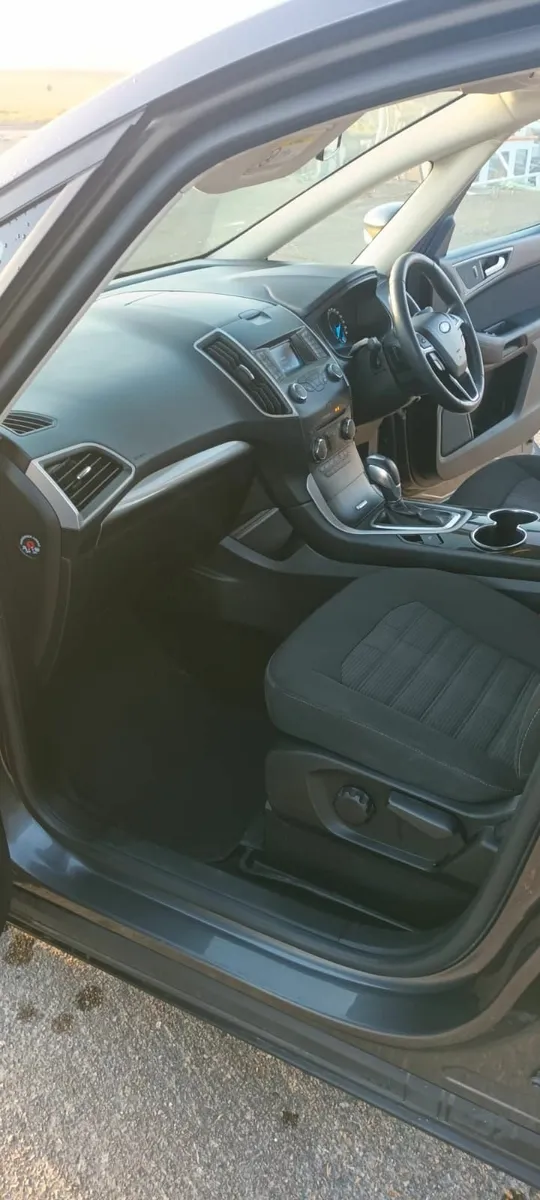 Ford Galaxy 2017 - Image 4