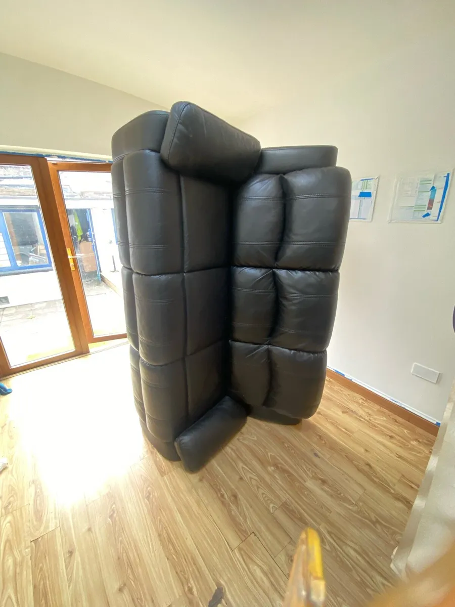 2 seater and 3seater Dublin City Centre - Image 4