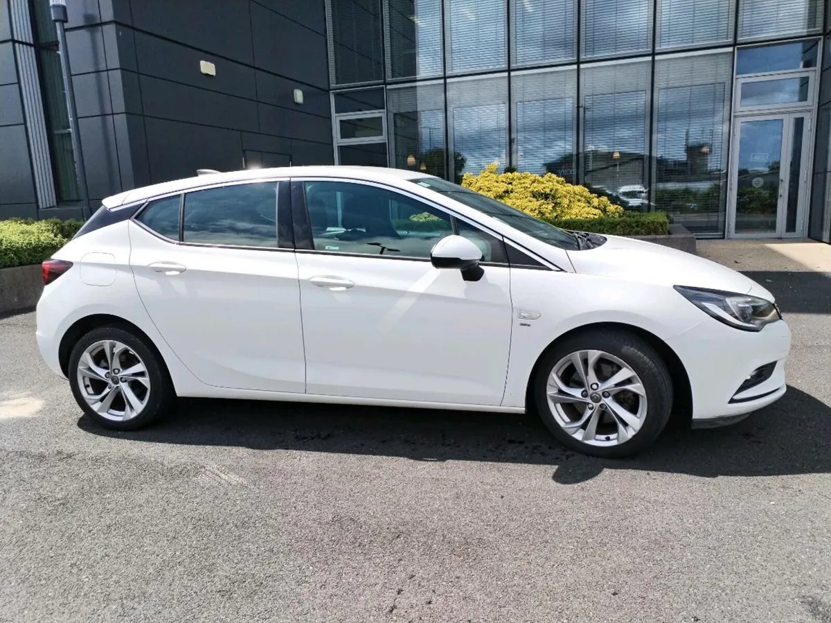 Opel Astra 1.6 cdi  Sri nct7.2026.   7950 euro - Image 1