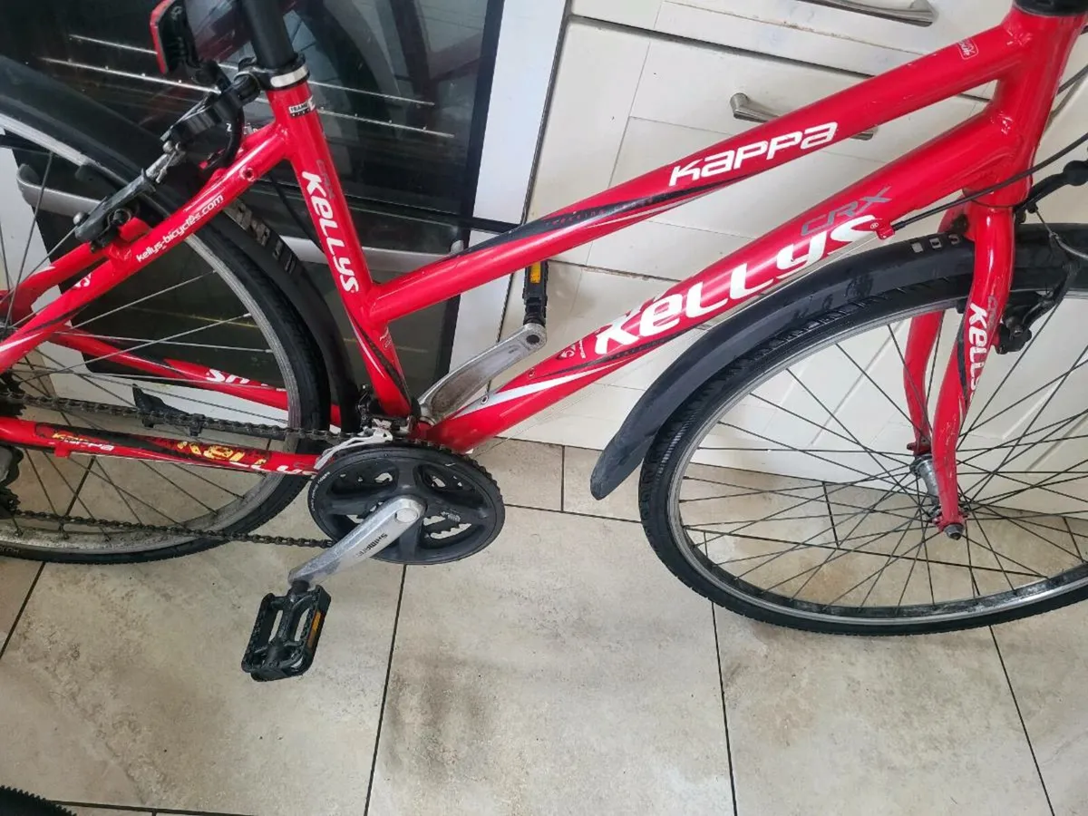 Ladies hybrid bike - Image 2