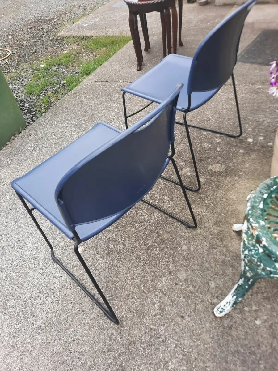 Pair of chairs - Image 2