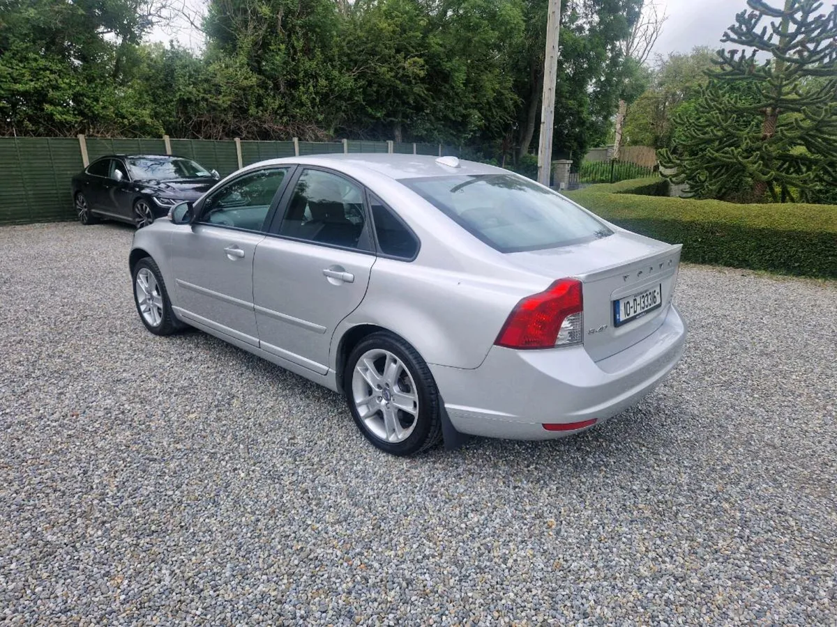 Volvo s40 2010 - Image 3