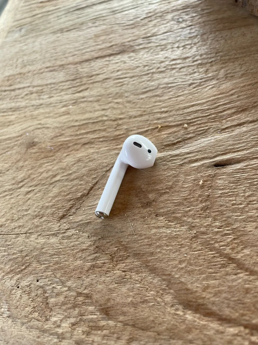 AirPods 2nd gen replicas - Image 4