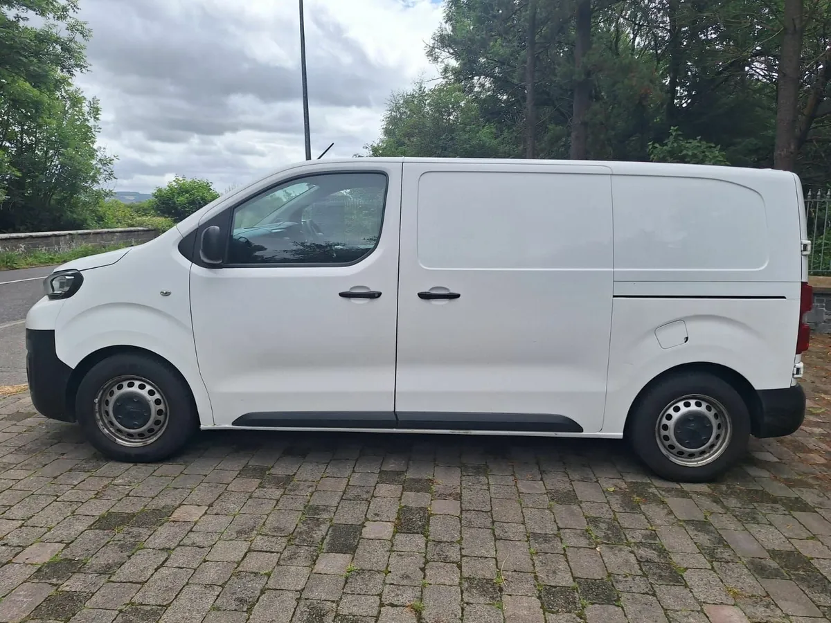 Peugeot Expert 2020 Low Mileage & One Year CVRT - Image 4