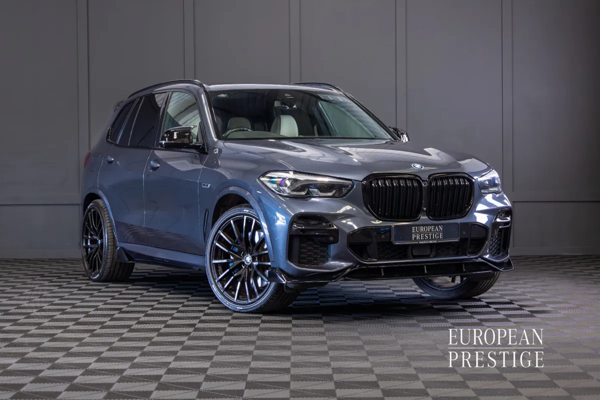 2022 BMW X5 X-Drive 45e M-Sport - Image 1