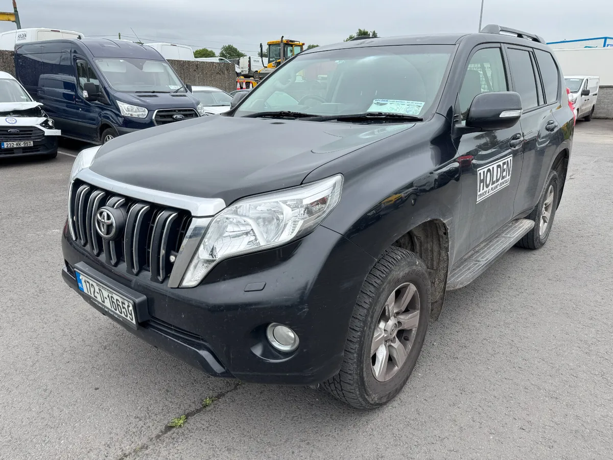 UNRESERVED 2017 TOYOTA LANDCRUSIER LWB FOR AUCTION - Image 1