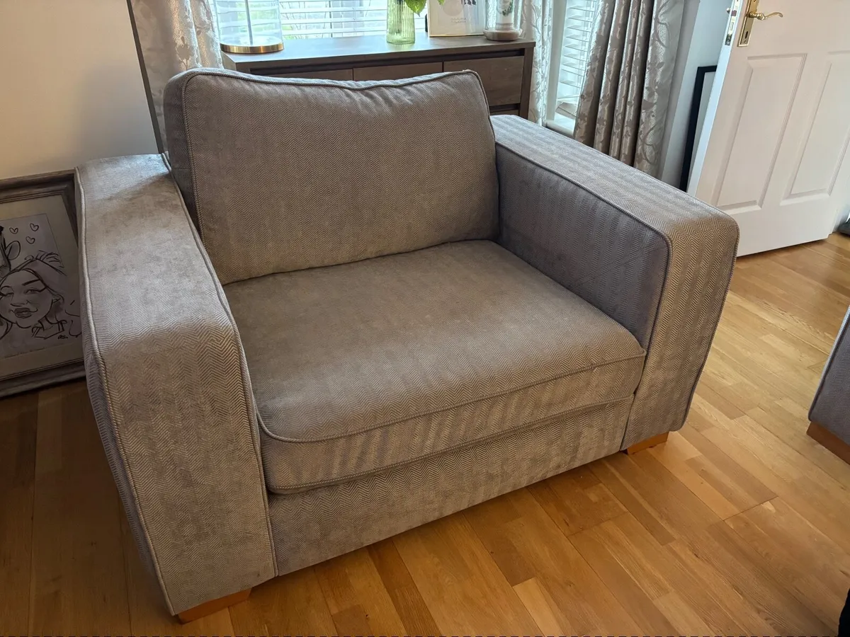 Arm Chair - Image 2