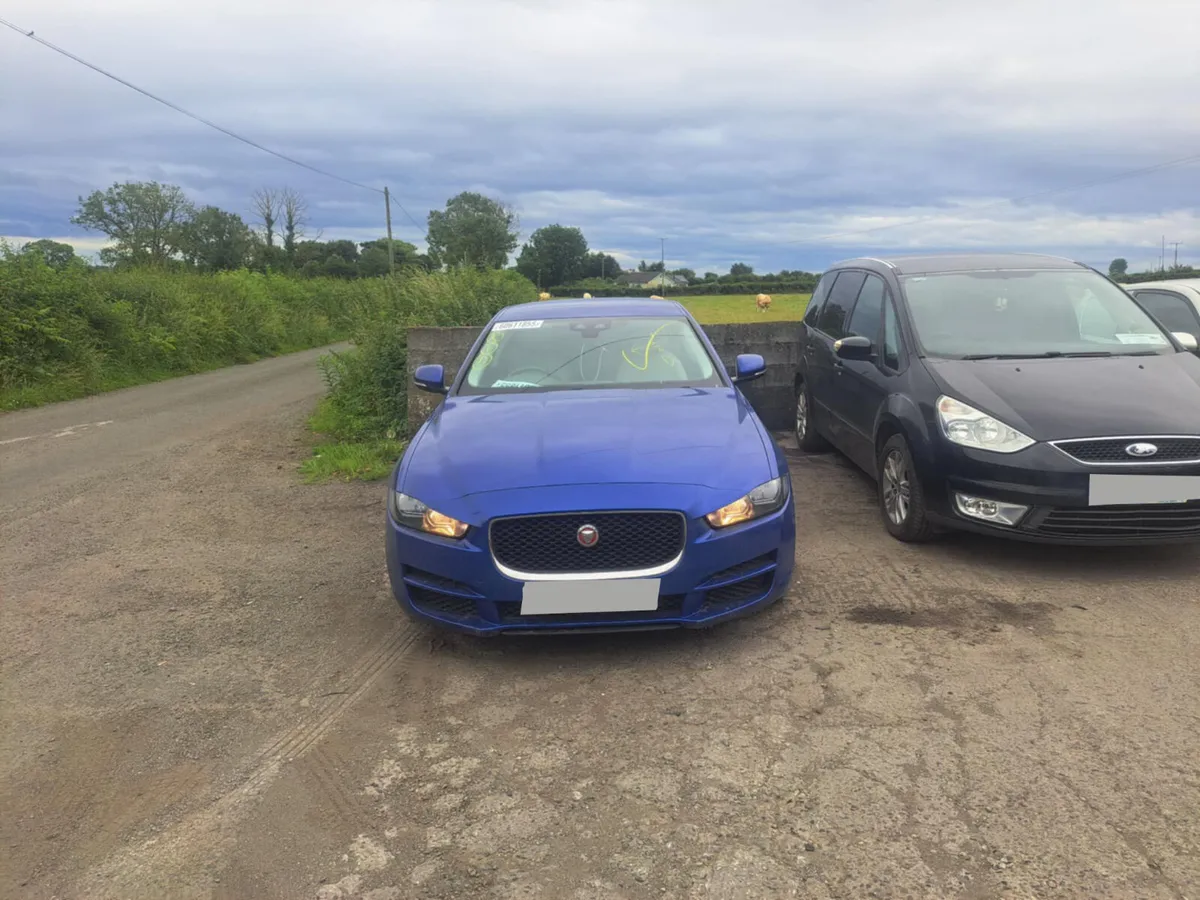 2016 JAGUAR XF 2.0 DIESEL FOR BREAKING - Image 1