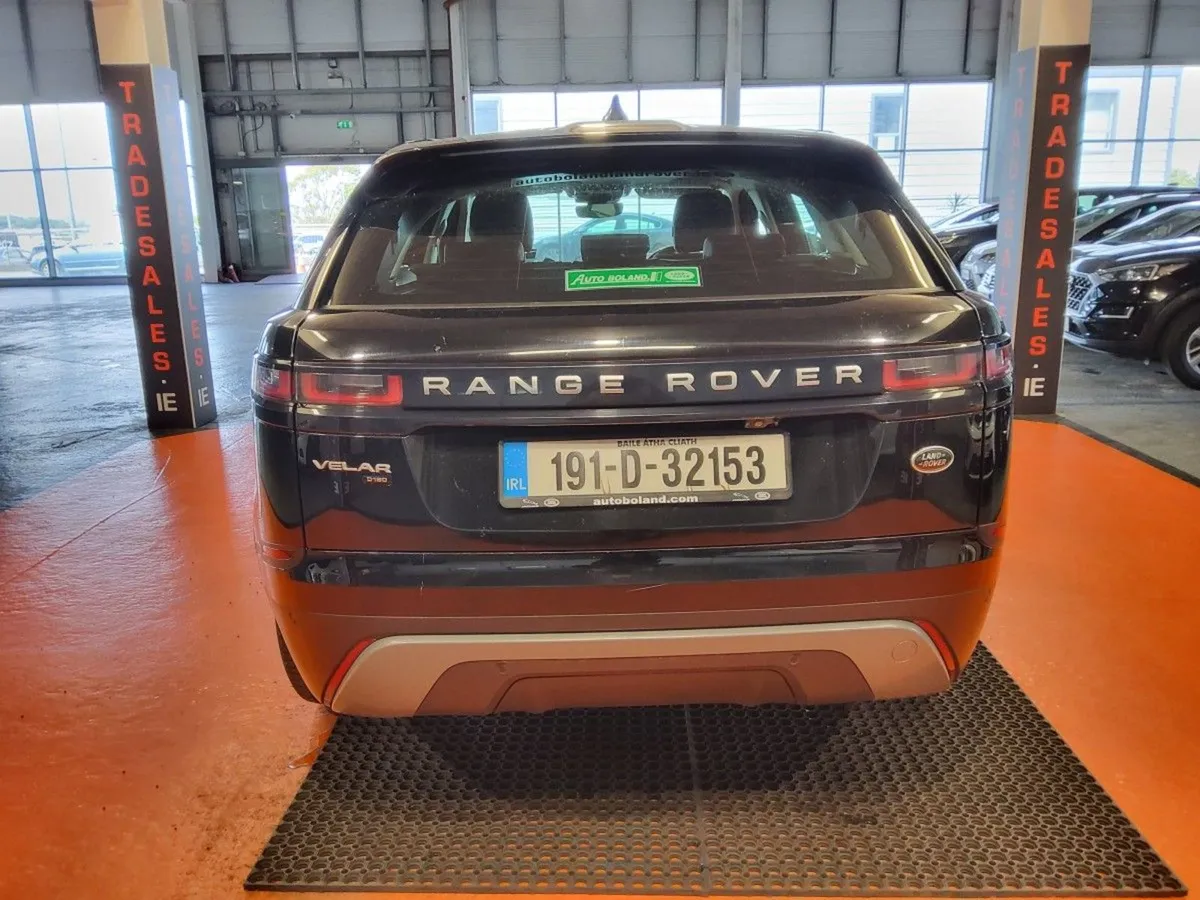 Land Rover Range Rover Velar 2.0d TD4 180 Standard - Image 4