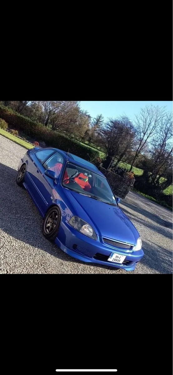 Em1 Honda coupe - Image 1