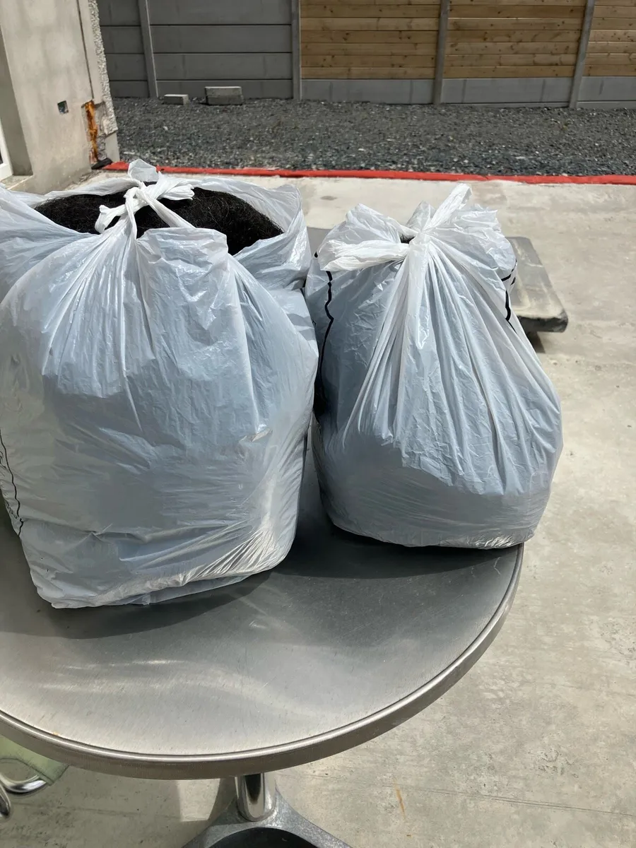 Horse hair upholstery filling - Image 1