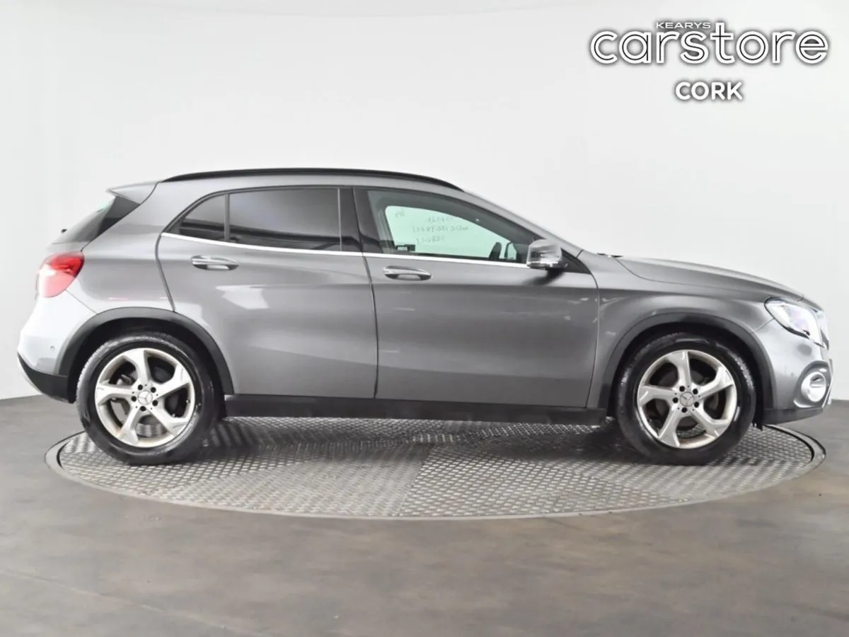 Mercedes-Benz GLA Class Gla180 1.6 Auto - Image 2