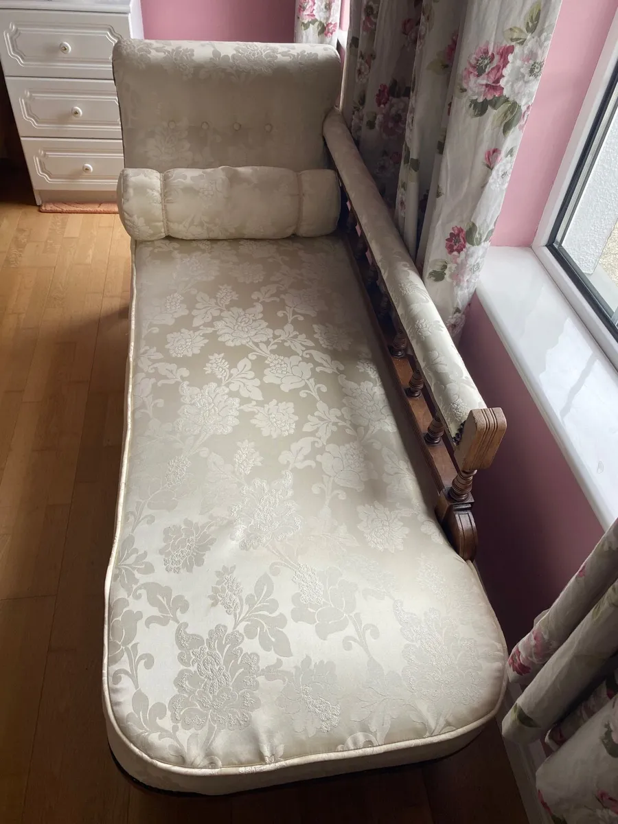 Chaise Longe - Image 3