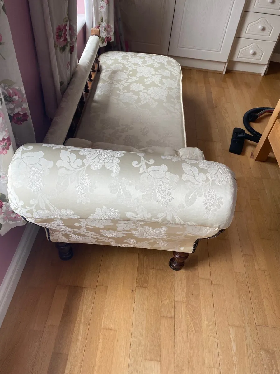 Chaise Longe - Image 4