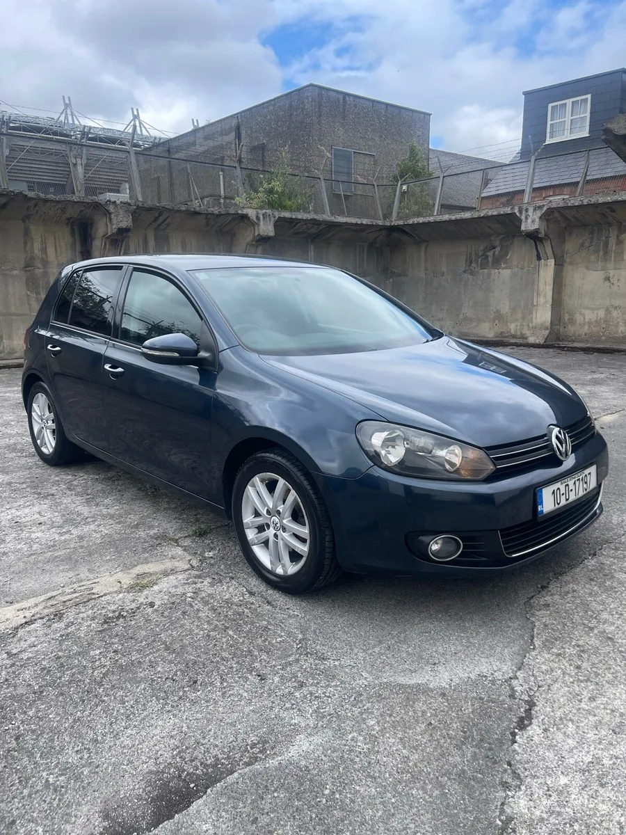 Volkswagen Golf 1.6 tdi - Image 1