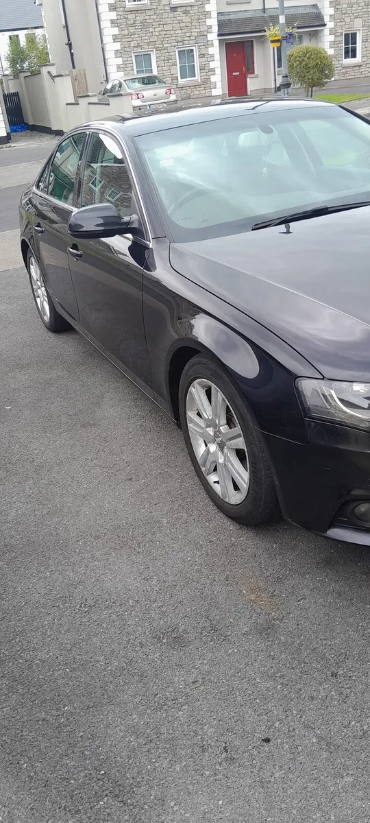 Audi A4 2011 - Image 4