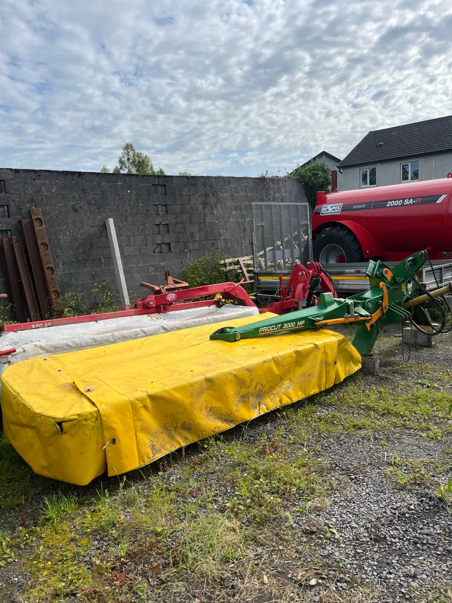 Malone mower 10 foot mower - Image 1