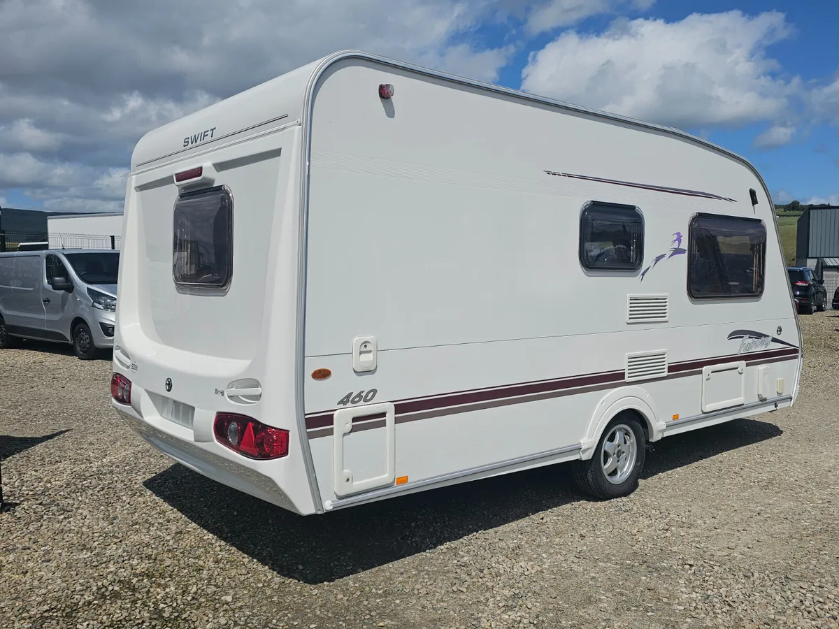 2006 Swift Fairway 460 2 Berth Caravan - Image 2