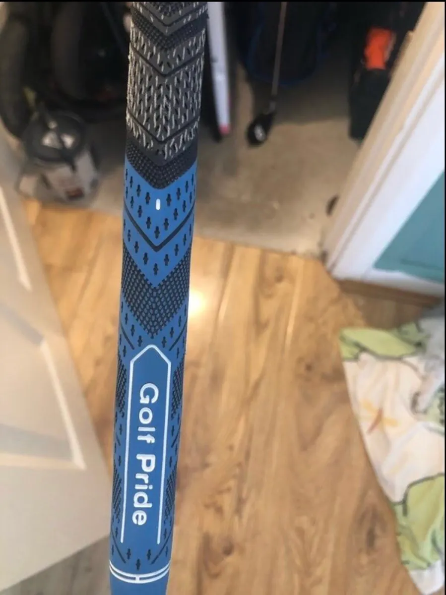 Set of 10 Golf Pride Mcc+4 Grips & Tape - Image 2