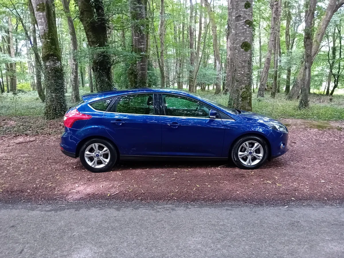 141 FORD FOCUS  1.6 TDCI ZETEC 5 DOOR - Image 4