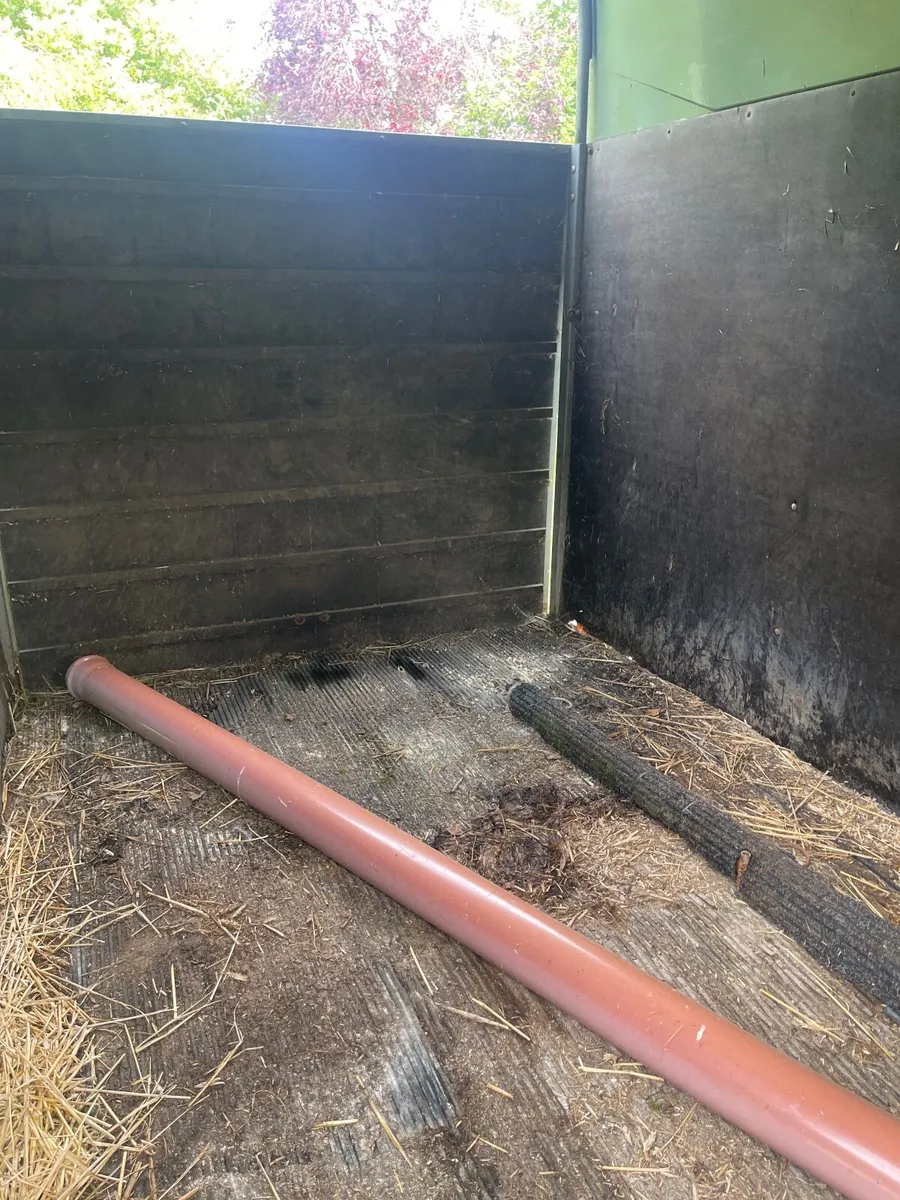 Horse box - Image 3