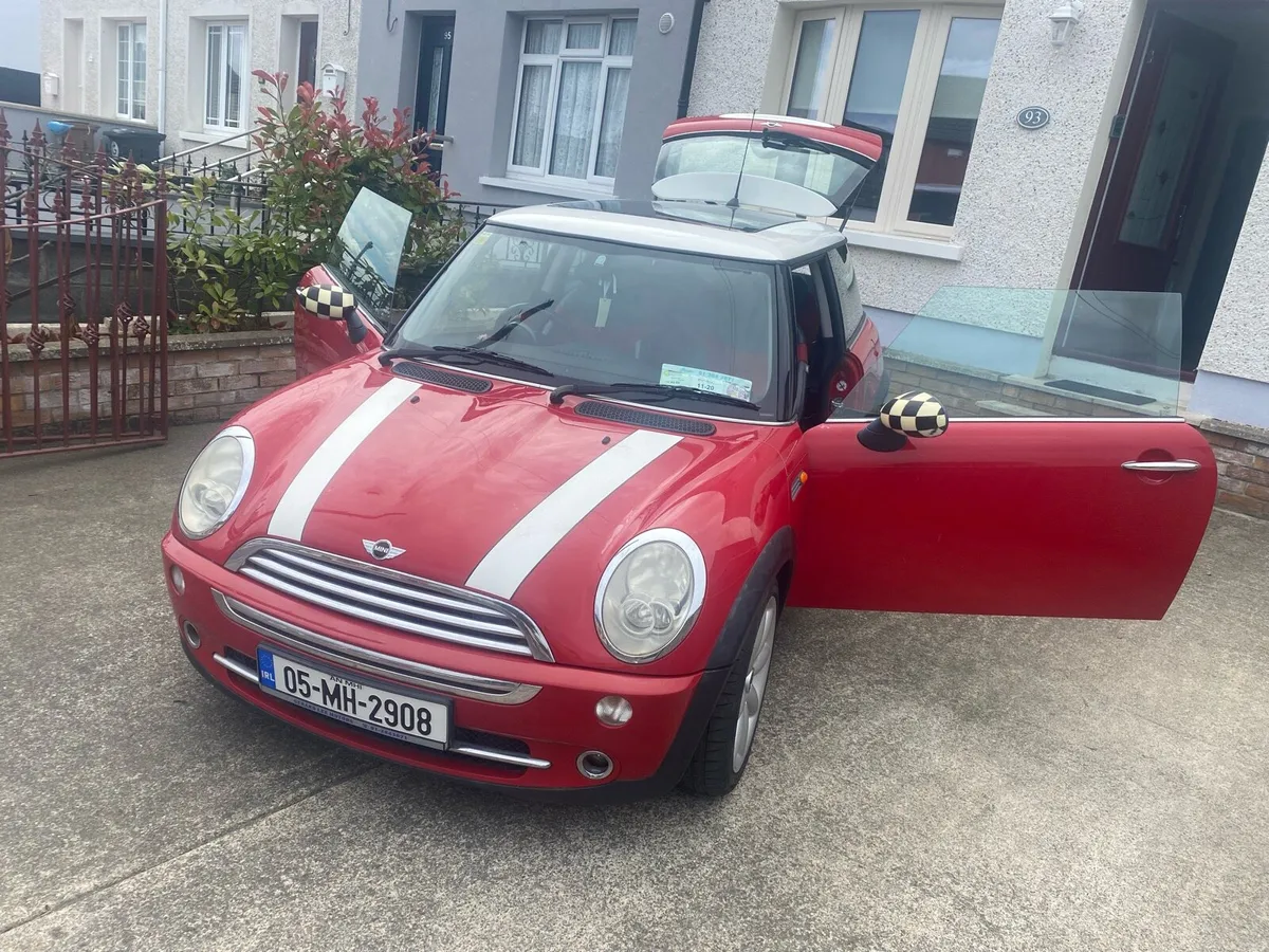 Mini Cooper - Image 2