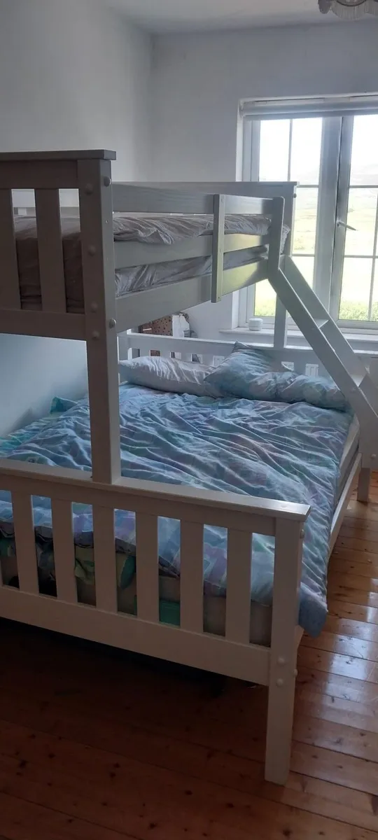 Triple Bunk Bed - Image 2