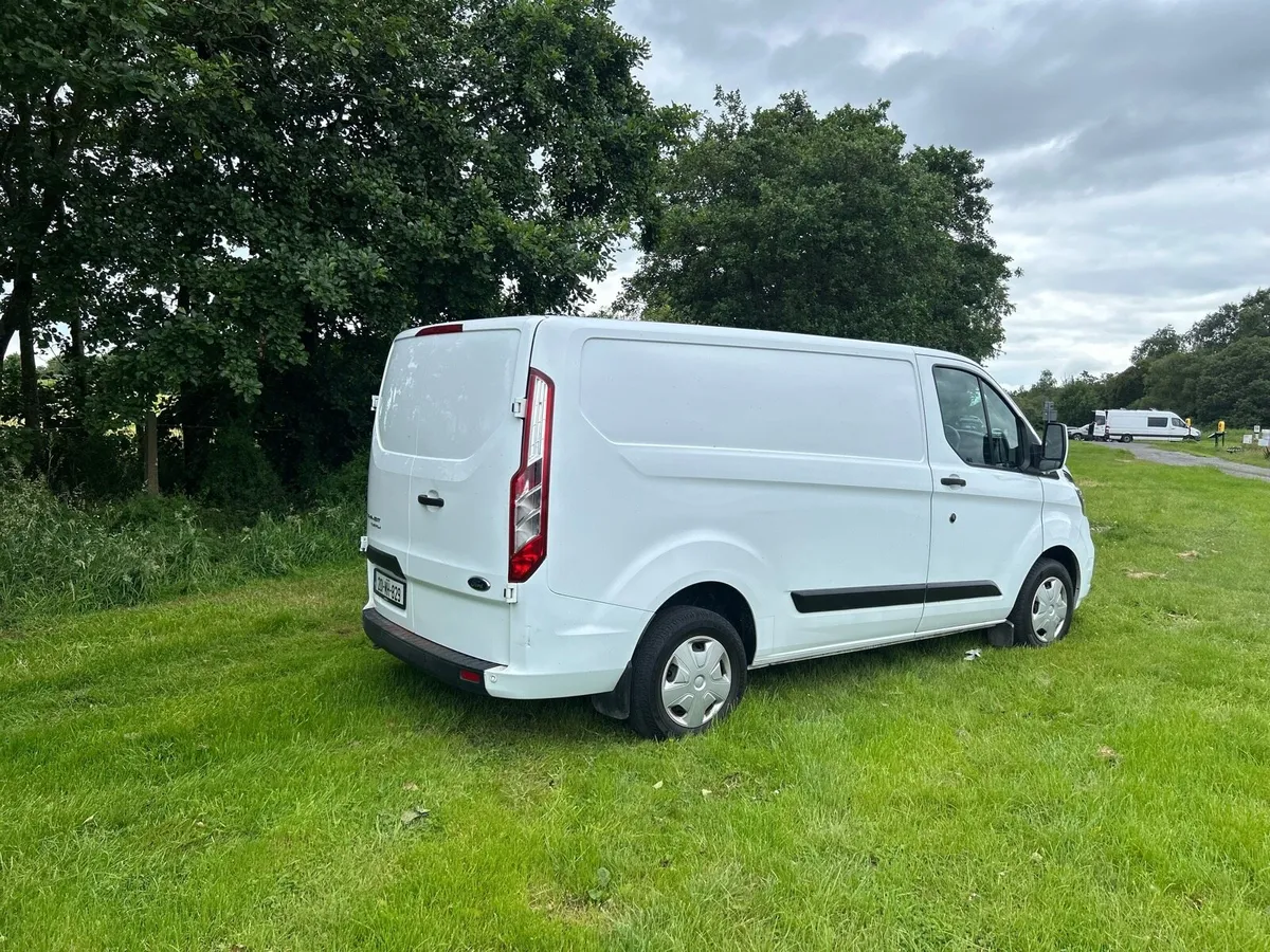 2020 Ford Custom 2.0 diesel - Image 3