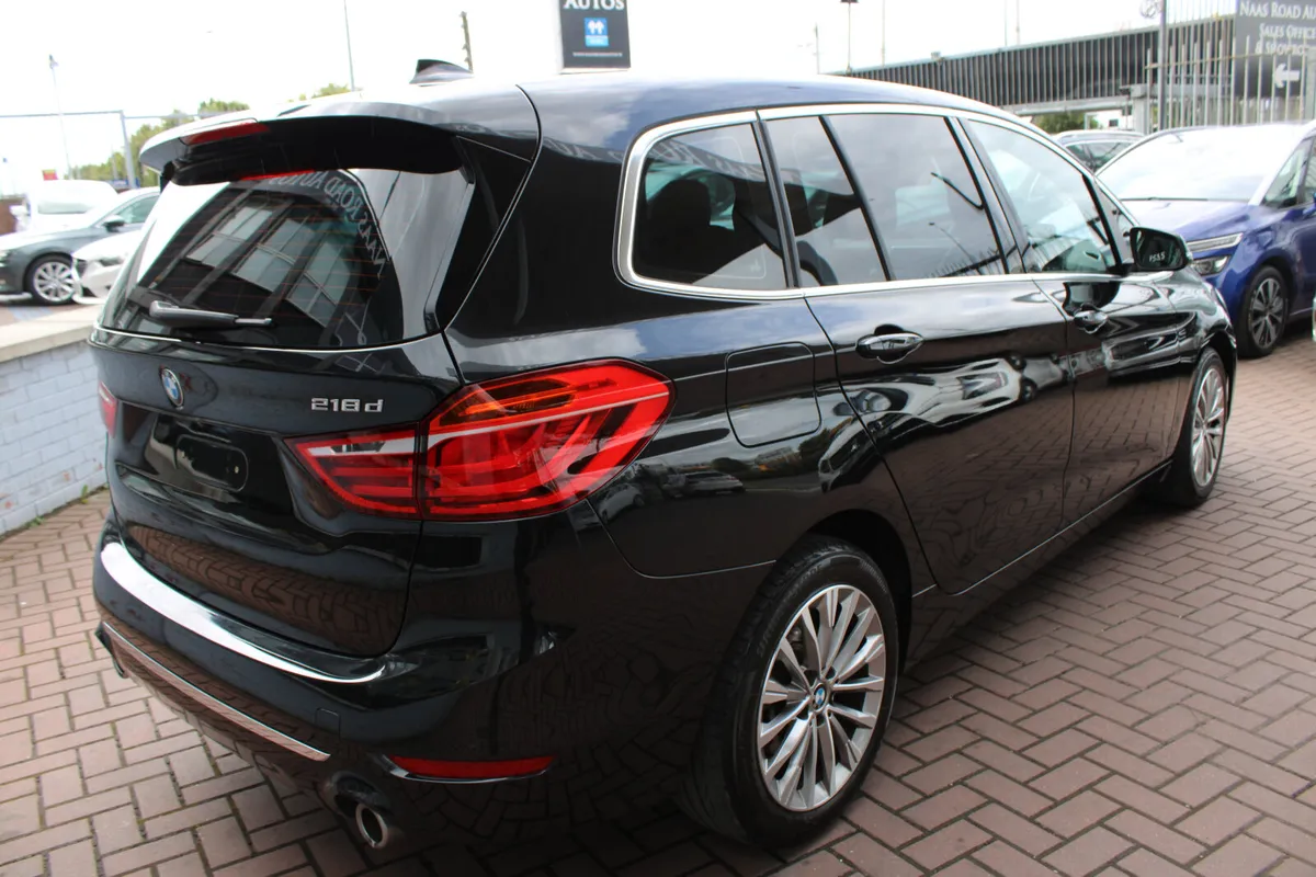 BMW 218D 2.0D SE LUXURY PACK 5DR MPV AUTO 7SEATER - Image 4