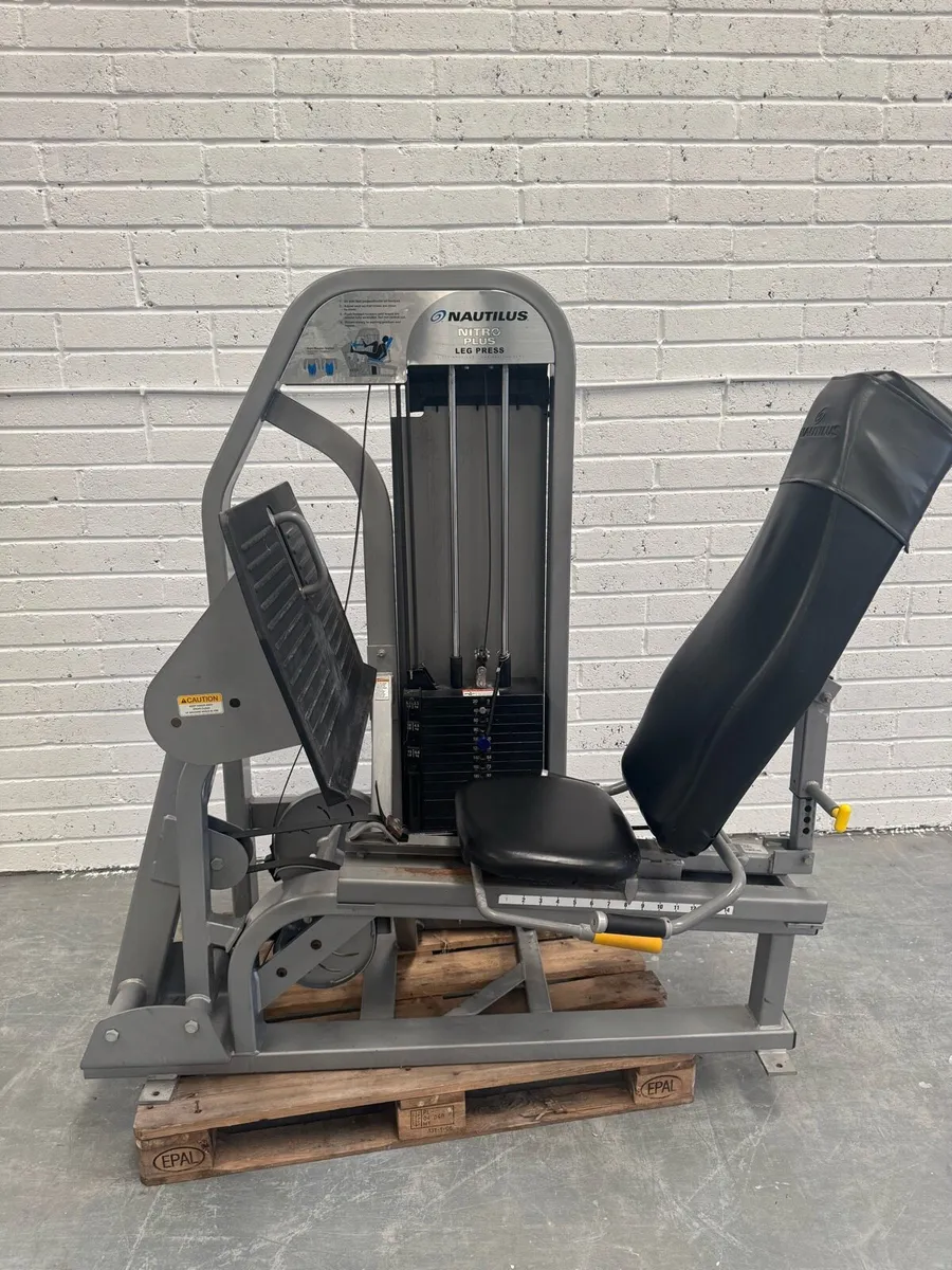 Nautilus Nitro leg press - Image 1