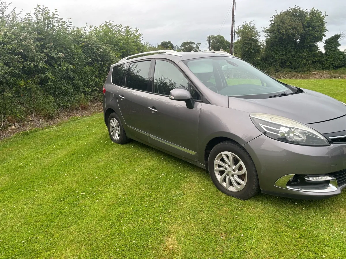 Renault Grand Scenic new nct 04/27 TomTom edition - Image 2