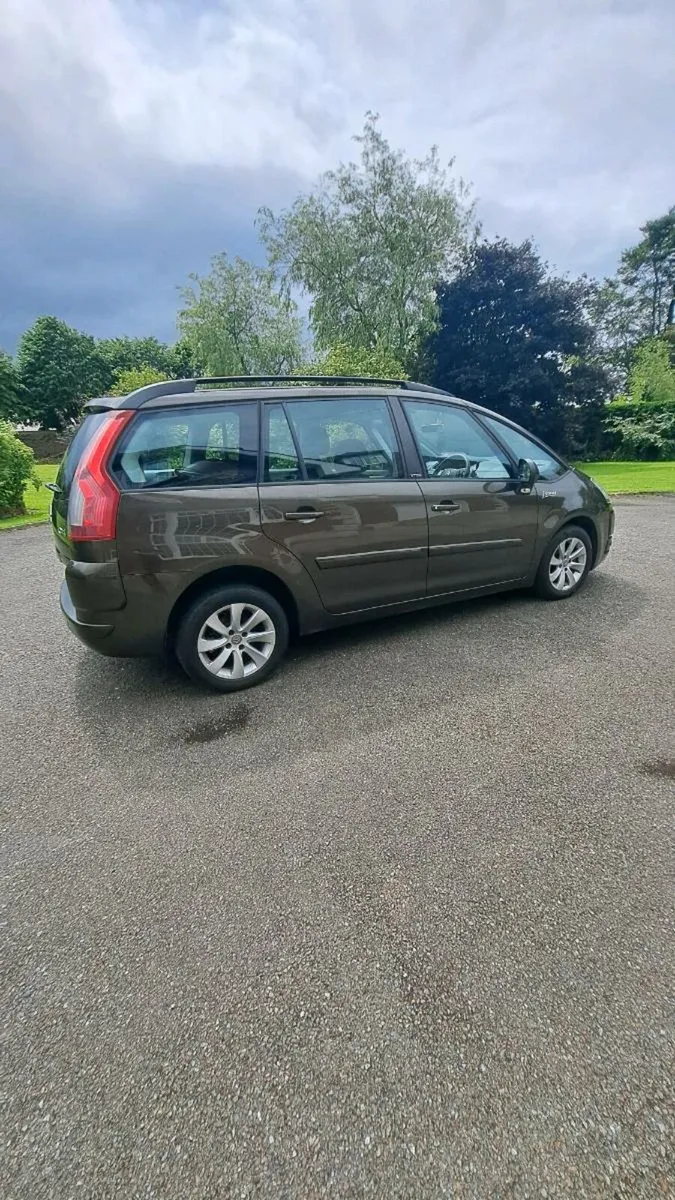 Citroën C4 Grand Picasso - Low Mileage - Image 4