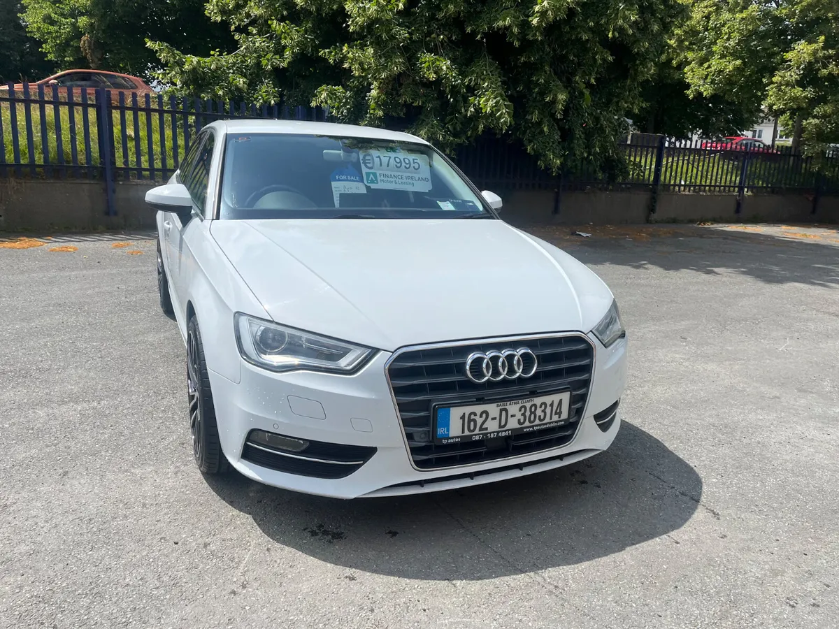 2016 AUDI A3 SPORT UPGRADED WHEELS *LOW MILEAGE* - Image 4