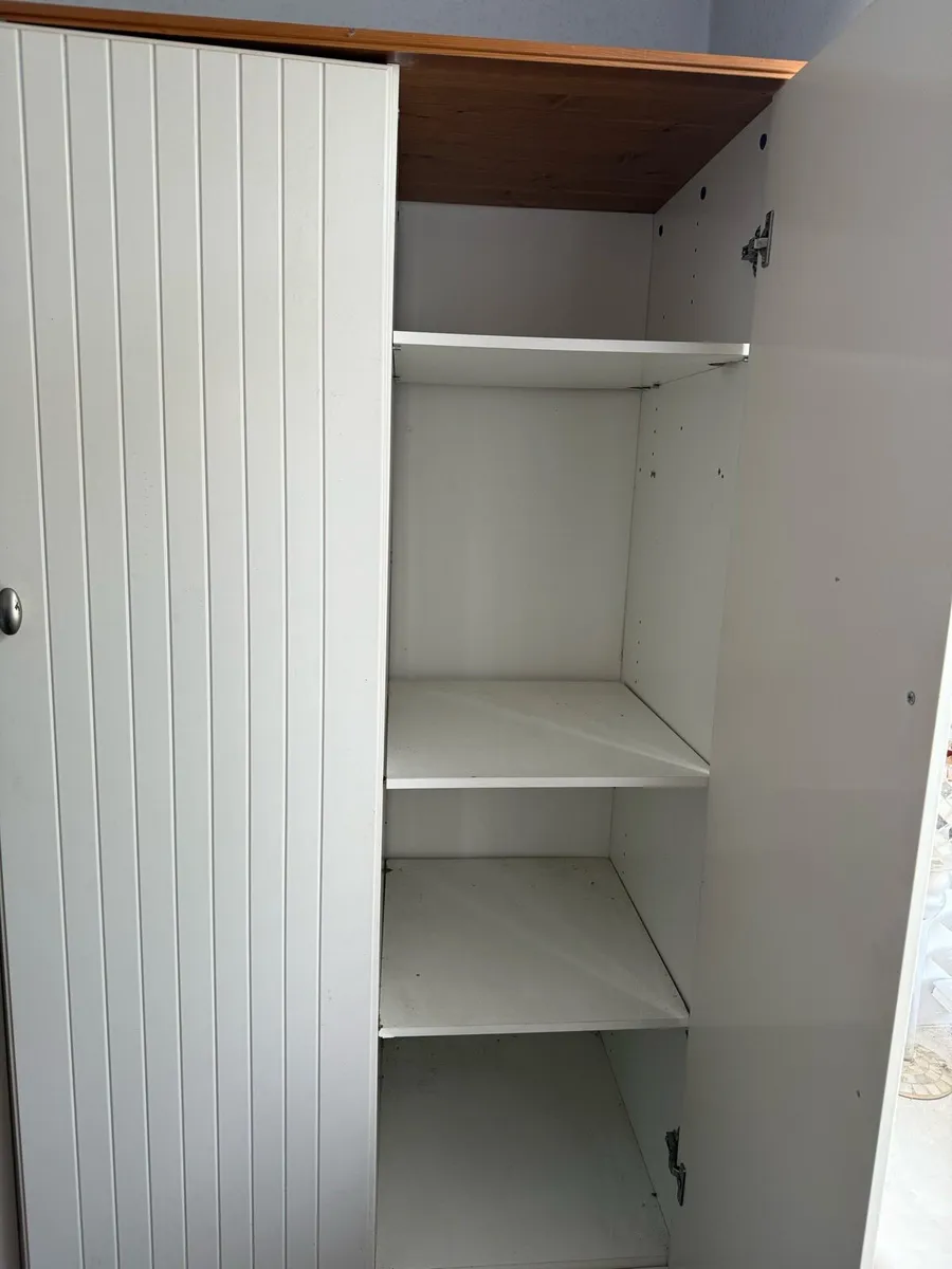 Wardrobe & Chest of drawers - Image 3