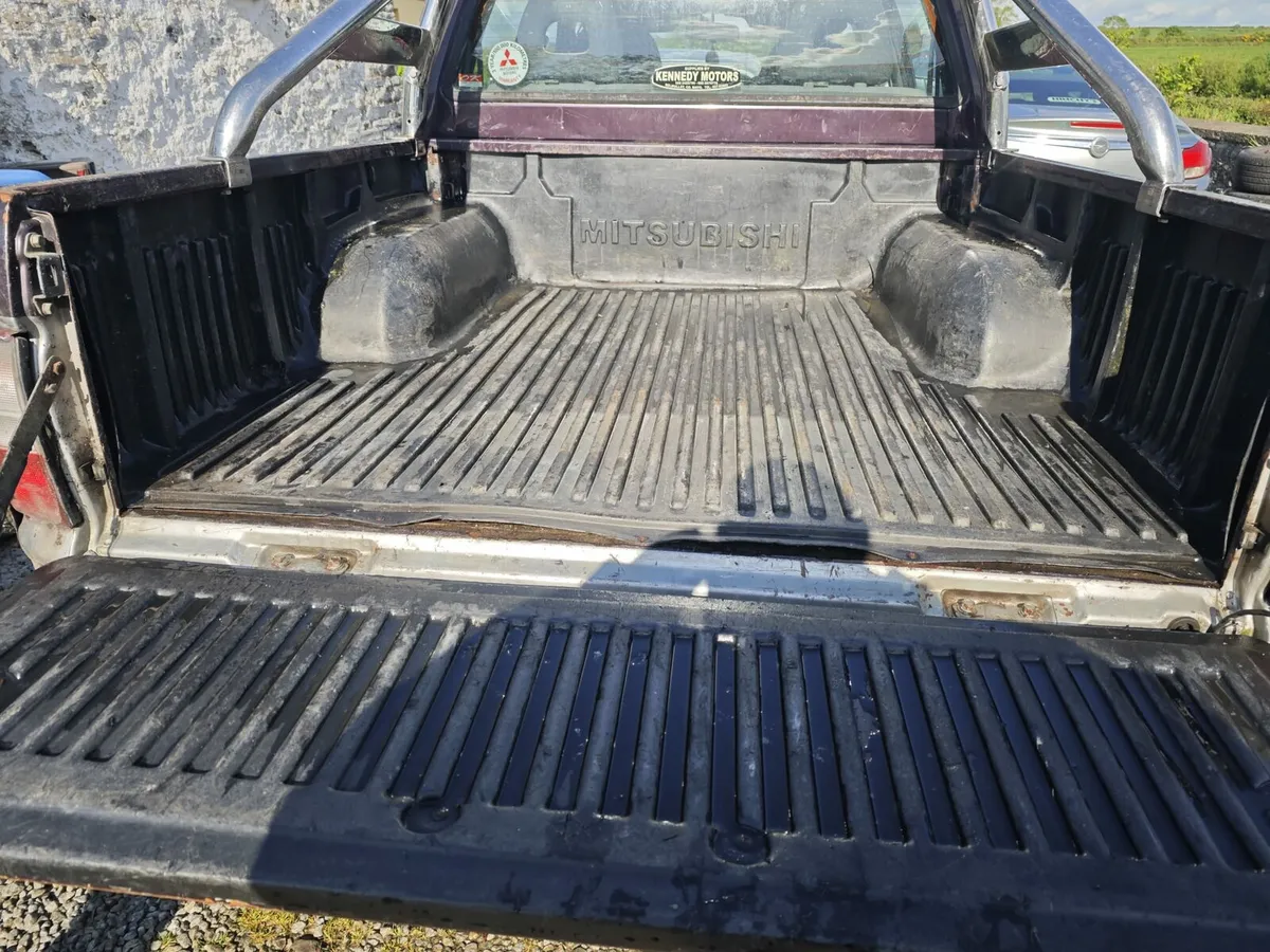 Mitsubishi l200 to clear - Image 4