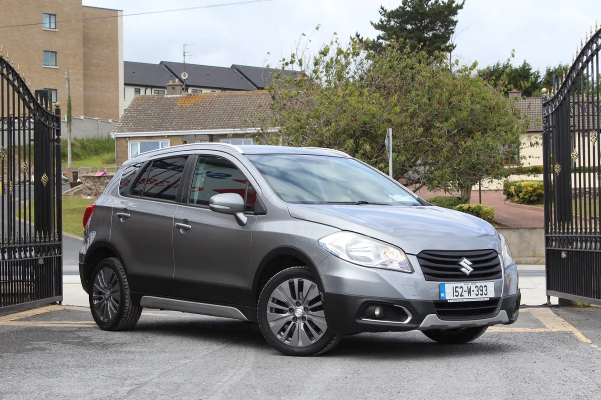 Suzuki SX4 S-Cross 2015 - Image 1
