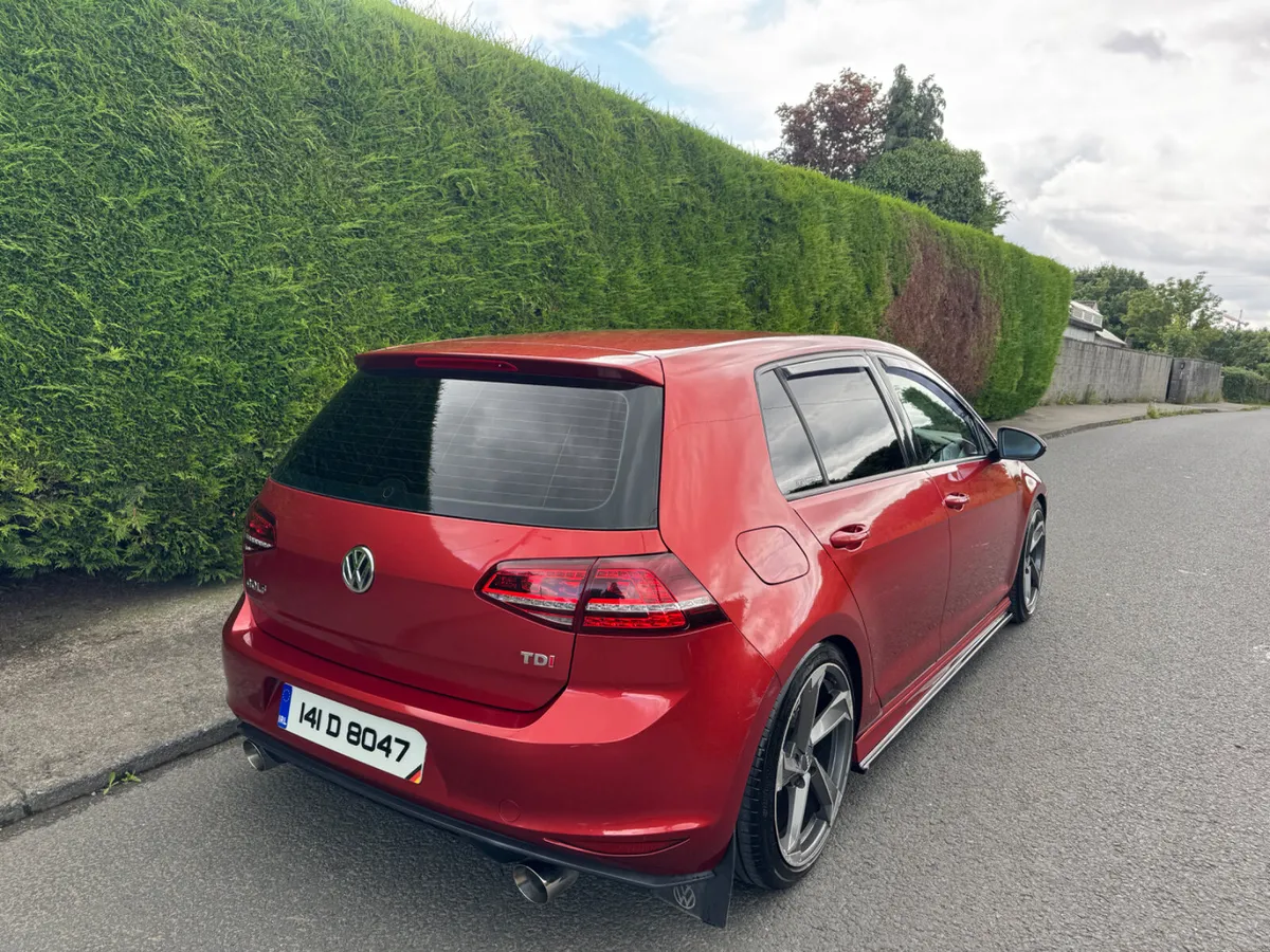 Volkswagen Golf 2014 - Image 4