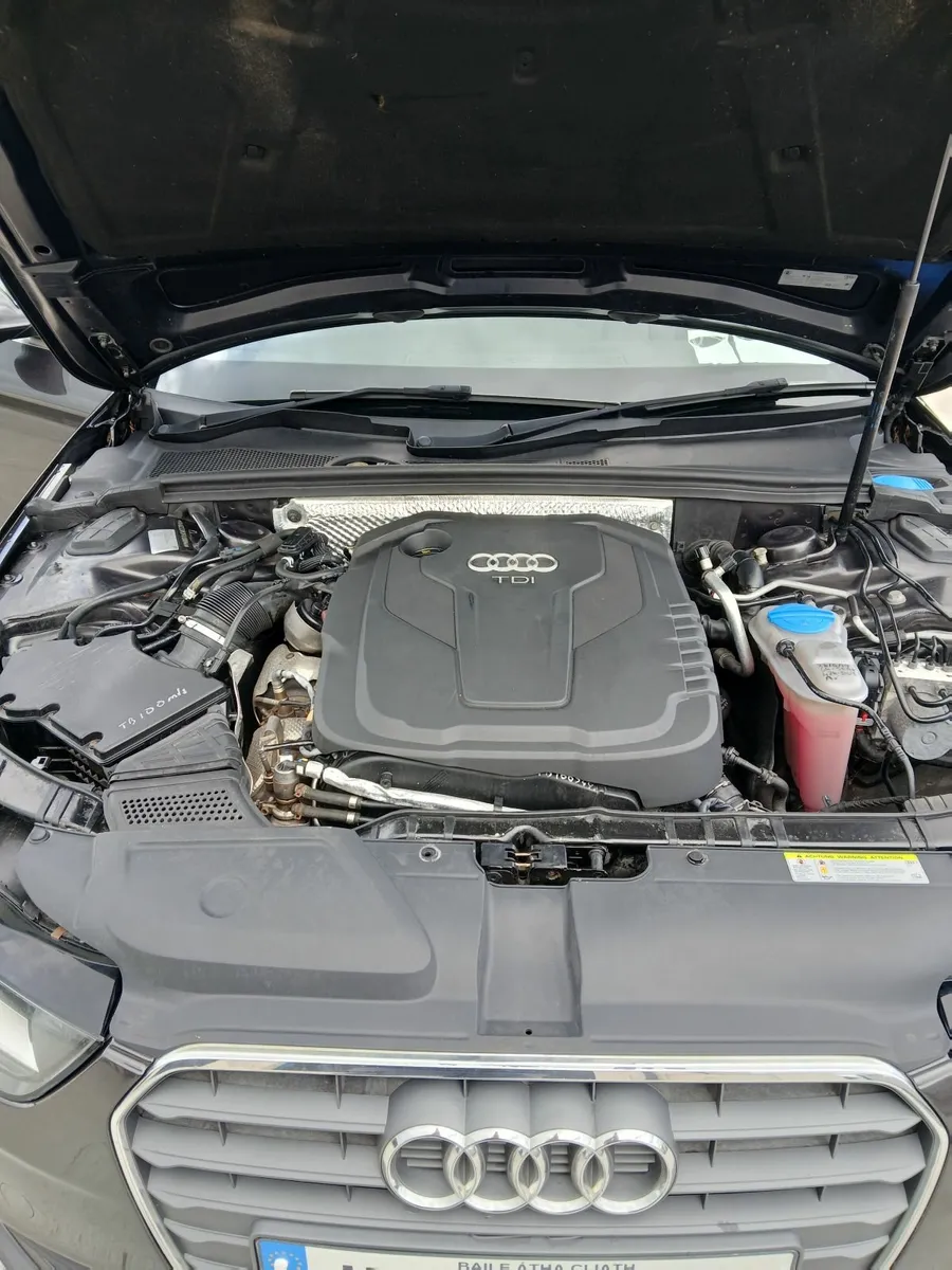 Audi A4 2015 - Image 4