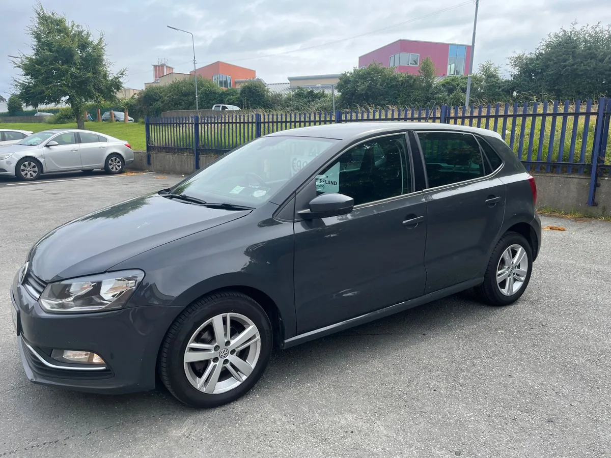 2017 VOLKSWAGEN POLO NARDO GREY 9995 - Image 1