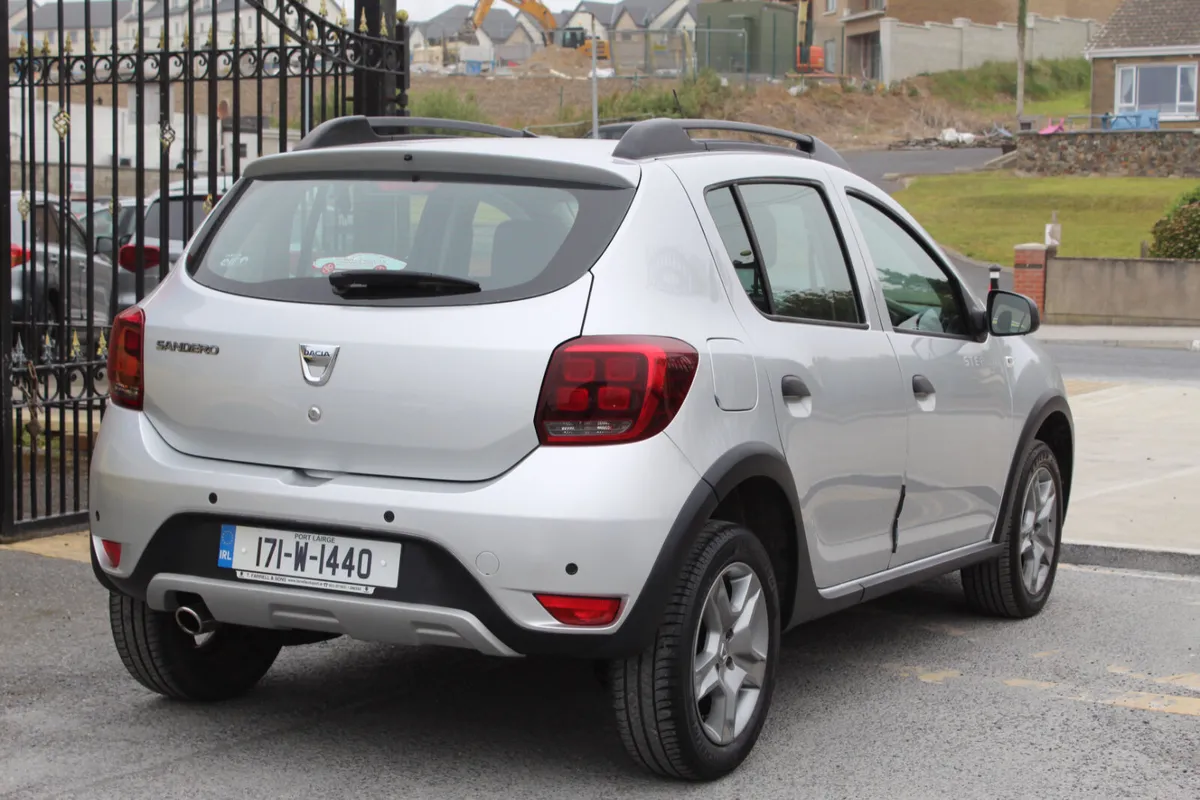 Dacia Sandero Stepway 2017 1.0 Petrol *Warranty* - Image 4