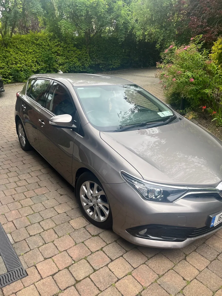 Toyota Auris 2016 - Image 1