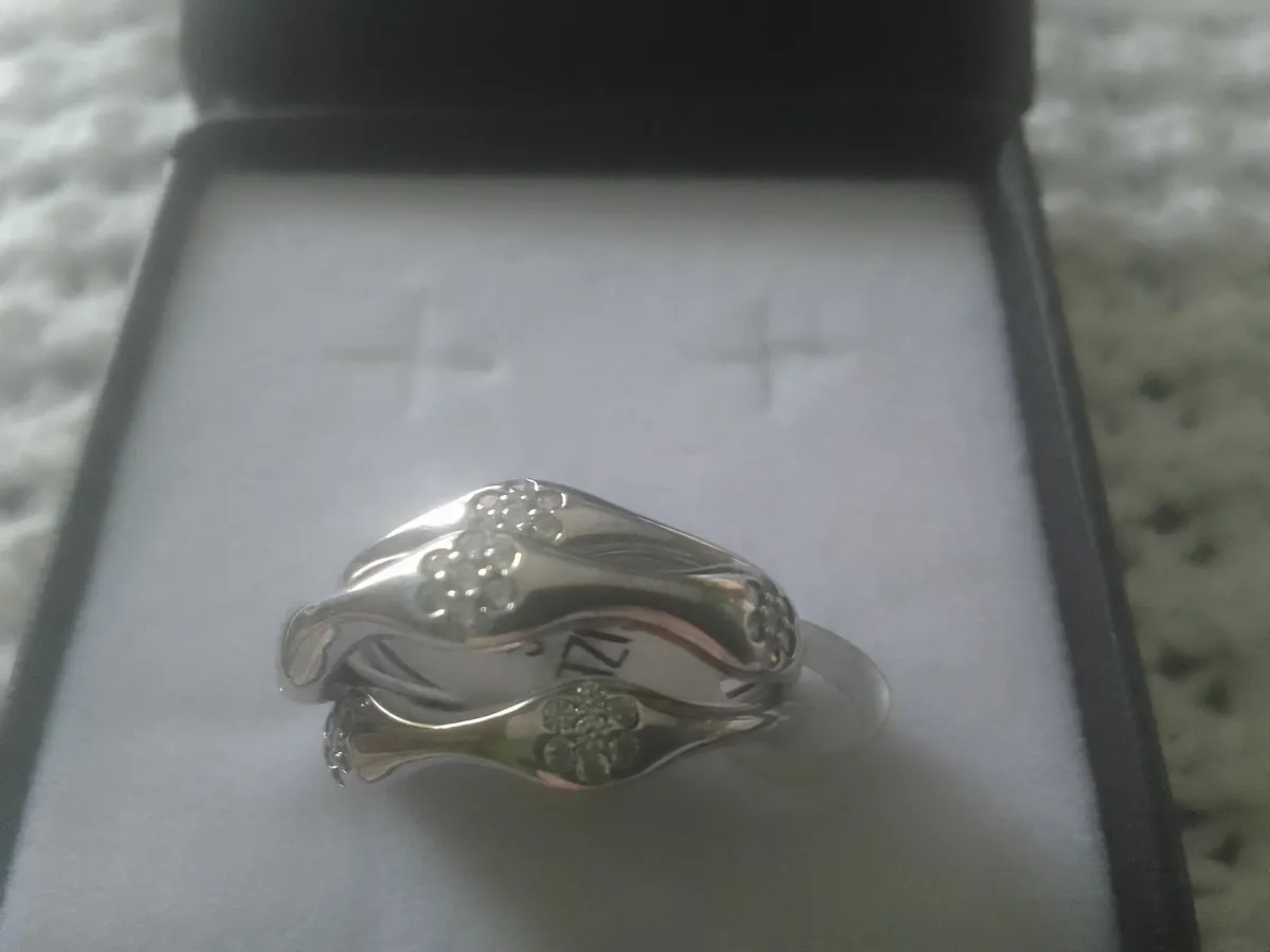 STERLING SILVER SET OF 3 HEAVY STACKER RINGS O NEW - Image 1