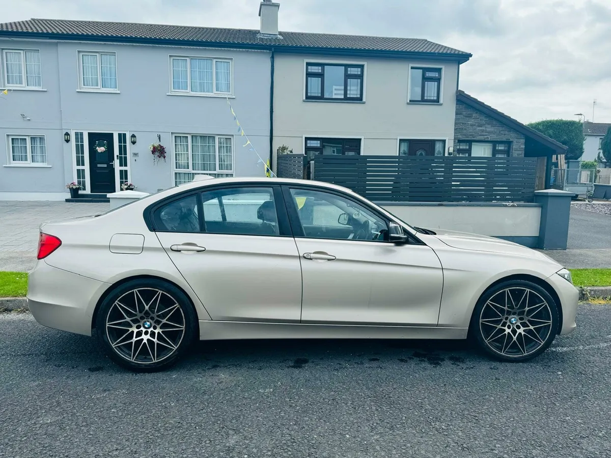 F30 BMW 316d - Image 3