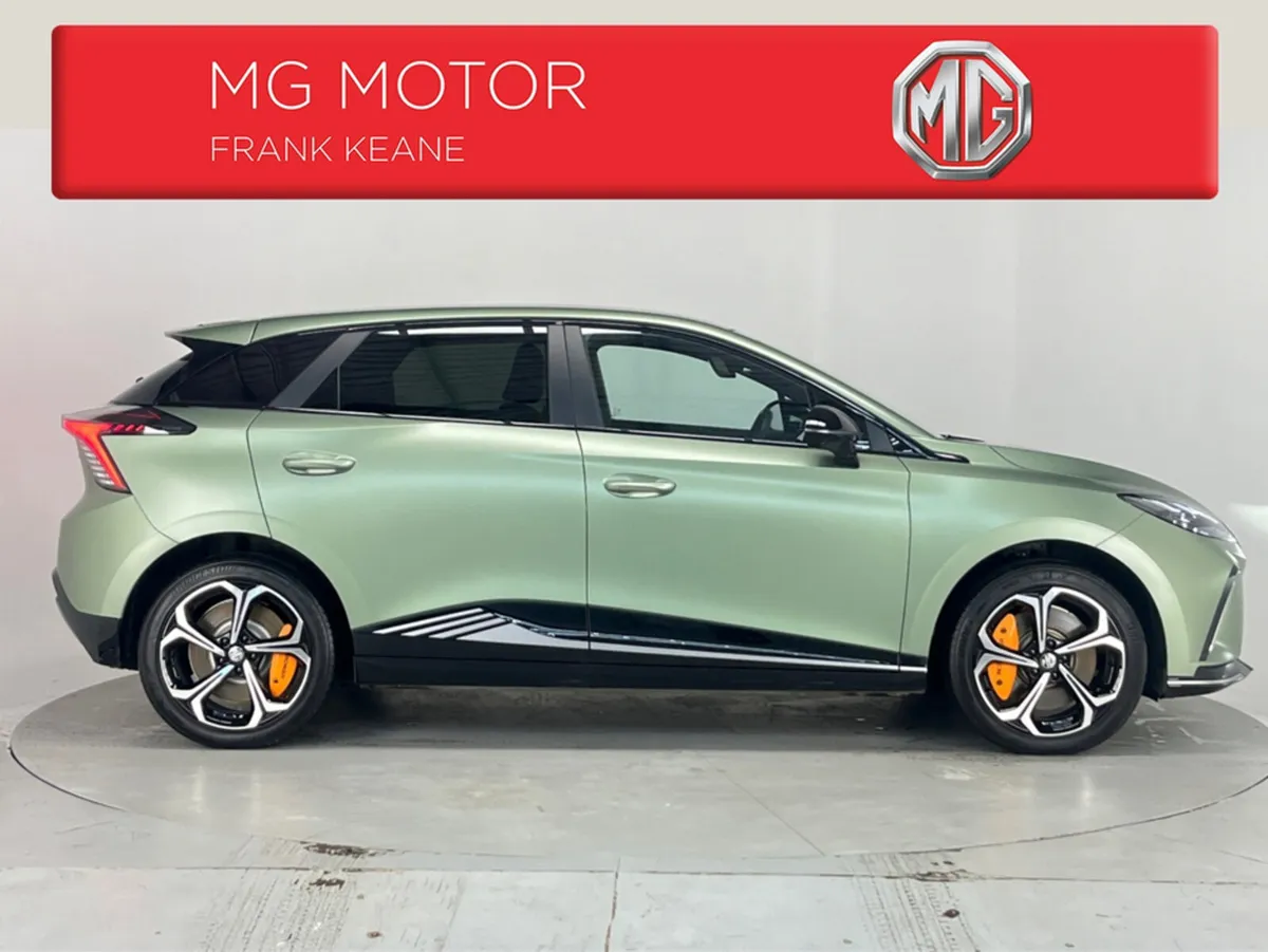 MG 4 X POWER RACING GREEN 435BHP 64KWH AUTO **HEAT - Image 3