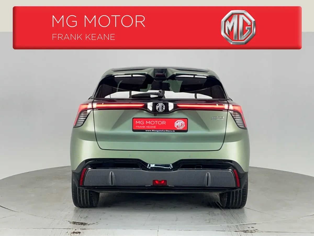 MG 4 X POWER RACING GREEN 435BHP 64KWH AUTO **HEAT - Image 4