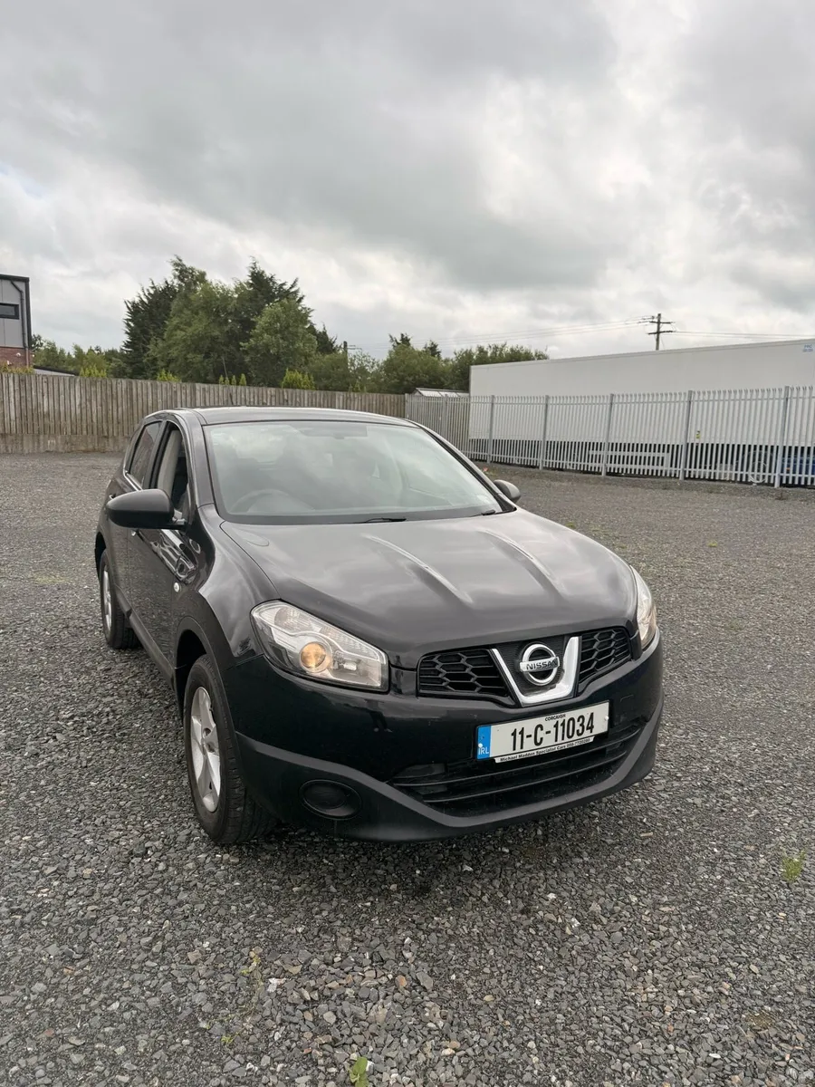 Nissan Qashqai 1.5 dci low miles - Image 1