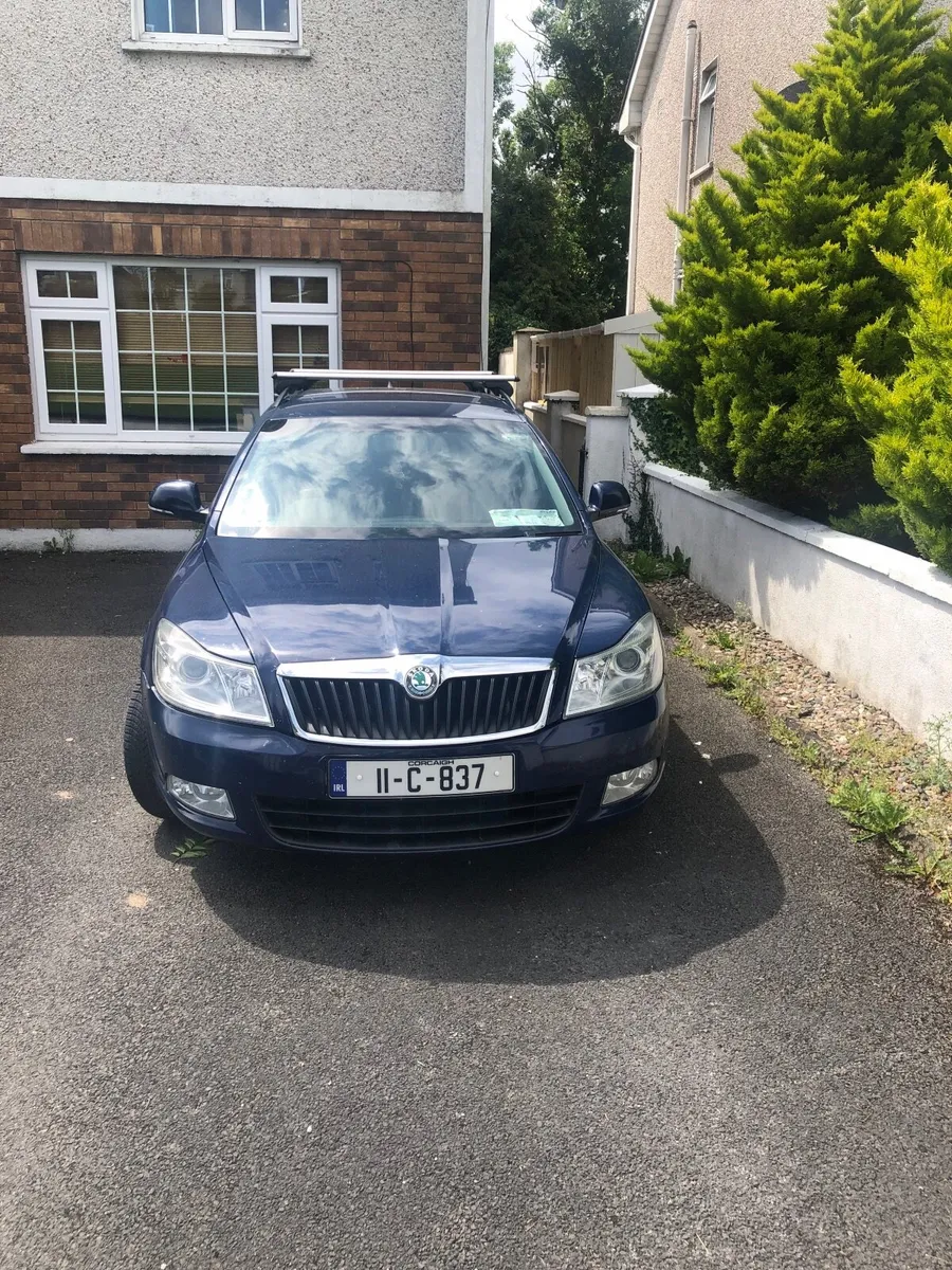 Skoda Octavia 2011 - Image 1