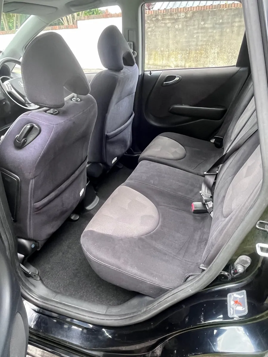 Honda Jazz 1.3 LOWMILEAGE & NCT - Image 4
