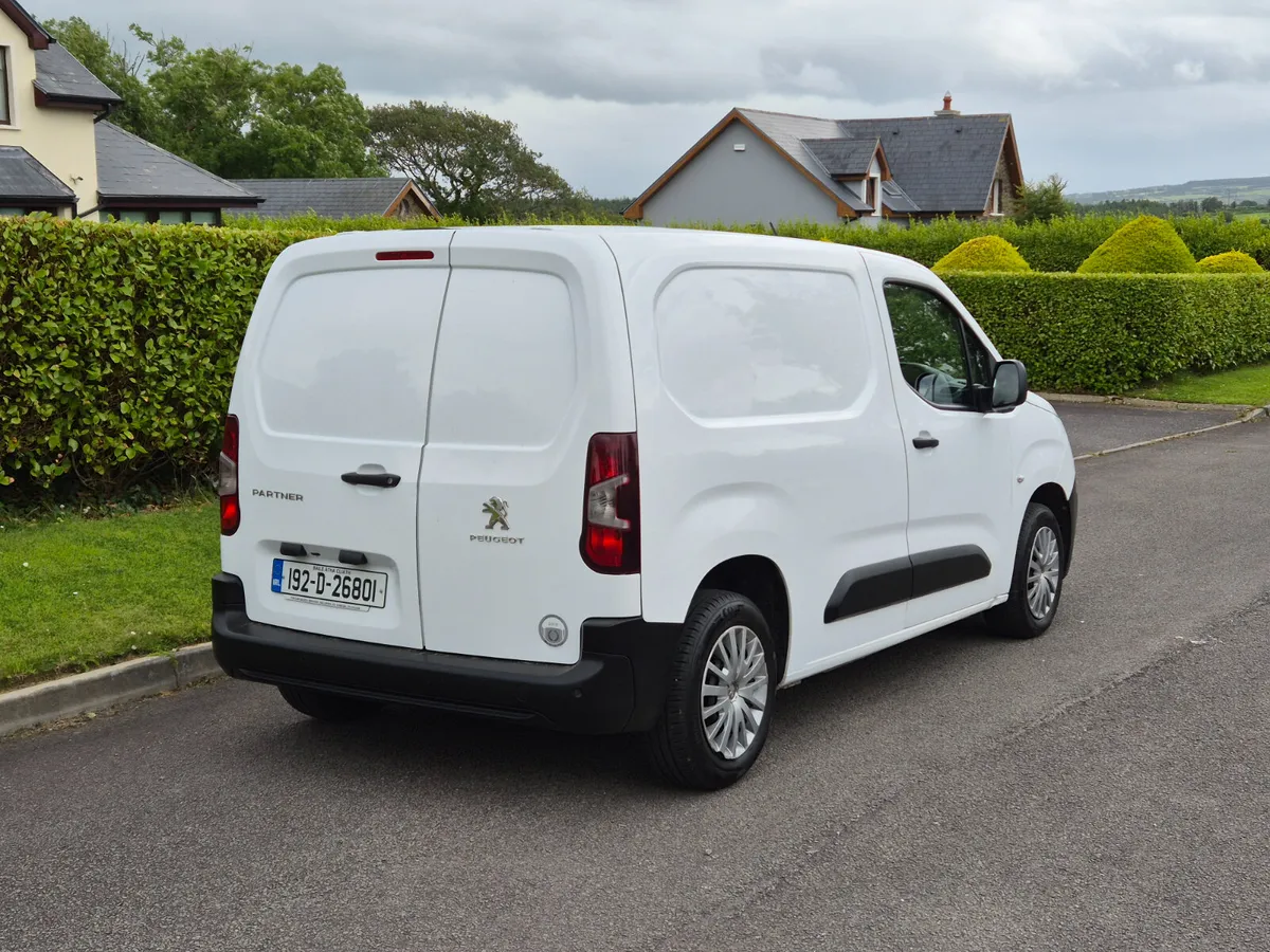 Peugeot Partner 2019 1.5D New CVRT - Image 4